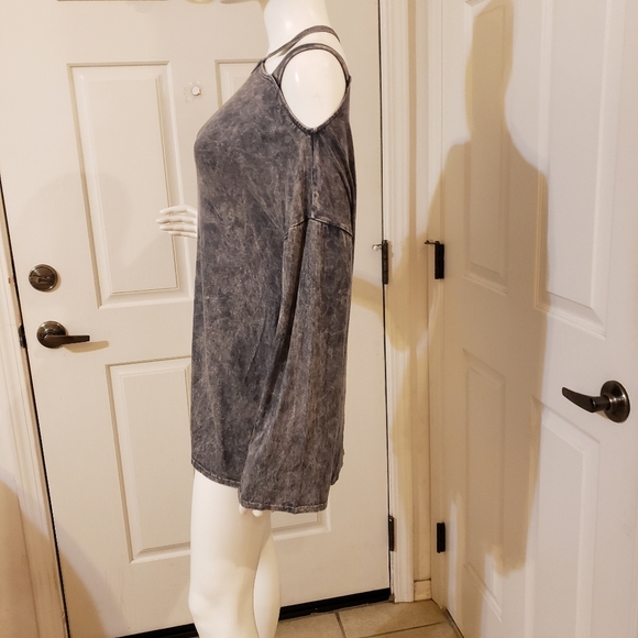 1.4.3. Story by Line Up - Picture 4 of 5